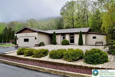 25 Park Avenue, Nesquehoning Boro, PA 18240 - Photo 1