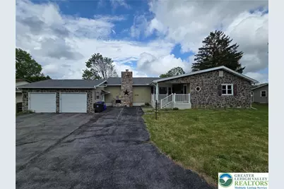 935 E Montgomery Street, Salisbury Township, PA 18103 - Photo 1