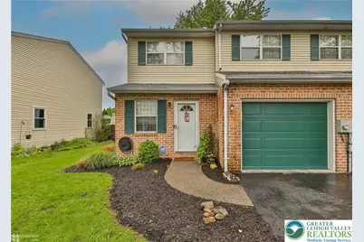 1655 Ilona Drive, Hellertown, PA 18055 - Photo 1