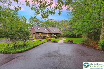 190 Robbins Lane, Chestnuthill Twp, PA 18353 - Photo 1