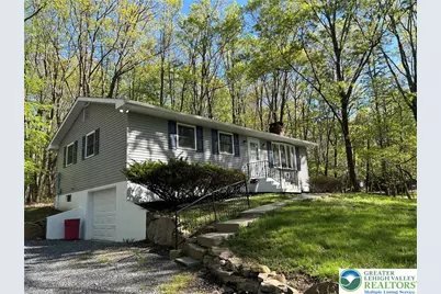 3237 Woodcrest Avenue, Chestnuthill Twp, PA 18330 - Photo 1