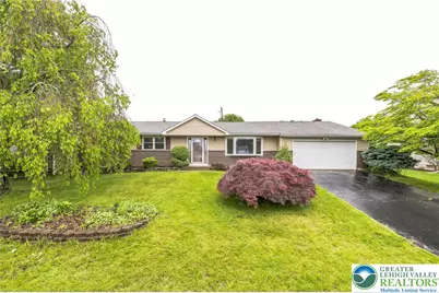 7557 Violet Circle, Lower Macungie Twp, PA 18062 - Photo 1