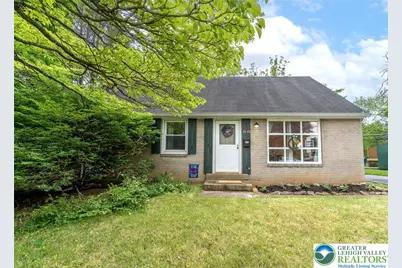 2840 E Texas Boulevard, Allentown City, PA 18103 - Photo 1