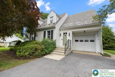 211 Elizabeth Avenue, Easton, PA 18040 - Photo 1