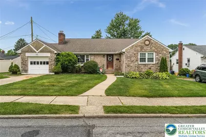 1819 Snyder, Bethlehem City, PA 18017 - Photo 1