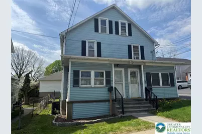 112 E Walnut Street, Nazareth Boro, PA 18064 - Photo 1