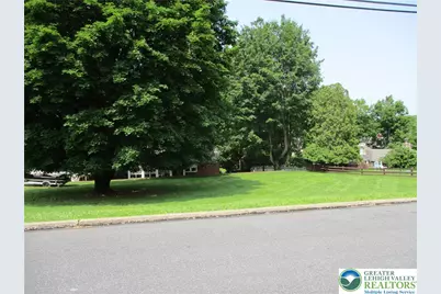 Stewart Street, Wilson Boro, PA 18042 - Photo 1