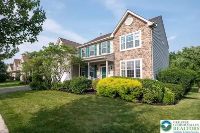 640 Yorkshire Drive, Upper Macungie Township, PA 18031 - Photo 1