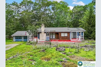 250 Sunrise Loop, Pocono Twp, PA 18332 - Photo 1
