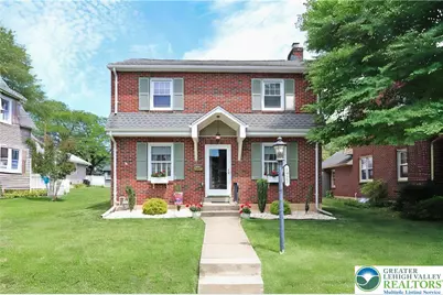 1922 Montgomery Street, Bethlehem, PA 18017 - Photo 1