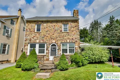 4602 Mountain View Drive, Lehigh Township, PA 18088 - Photo 1