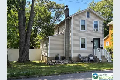 122 Washington Street, Wind Gap Boro, PA 18091 - Photo 1