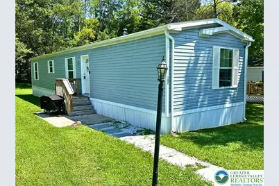 187 Creekside Manor Drive, Franklin Twp, PA 18235 - Photo 1