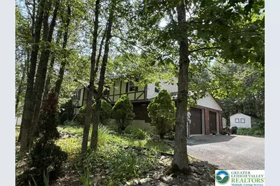 750 Mill Run Drive, Franklin Twp, PA 18235 - Photo 1