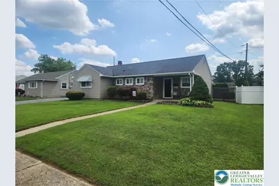 2063 Cloverdale Road, Bethlehem City, PA 18018 - Photo 1