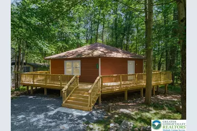 192 Wyalusing Drive, Coolbaugh Twp, PA 18347 - Photo 1