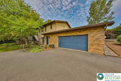 293 Crown View Avenue, Stockertown Boro, PA 18083 - Photo 1