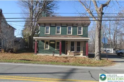 2376 N Delaware Drive, Upper Mt Bethel Twp, PA 18343 - Photo 1