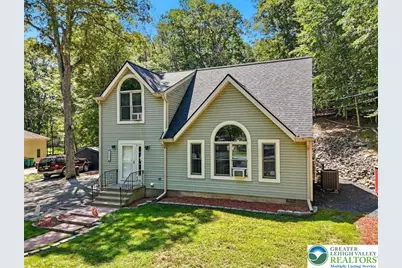 5093 Yukon Drive, Middle Smithfield, PA 18302 - Photo 1