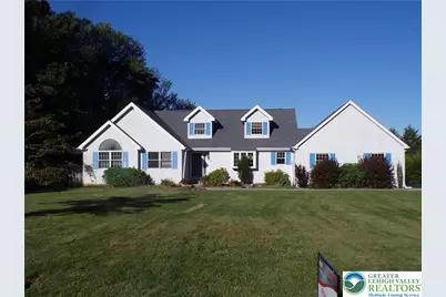 216 Saturn Drive, Chestnuthill Twp, PA 18330 - Photo 1