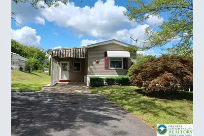 233 Independence Way, Upper Mt Bethel Twp, PA 18343 - Photo 1