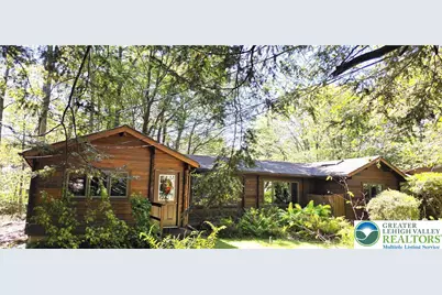 135 Fergus Way, Coolbaugh Twp, PA 18466 - Photo 1