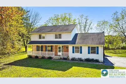 1547 Weir Creek Drive, Chestnuthill Twp, PA 18322 - Photo 1