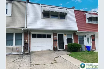 2329 4th Street, Wilson Boro, PA 18042 - Photo 1