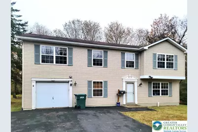721 Country Place Drive, Tobyhanna, PA 18466 - Photo 1
