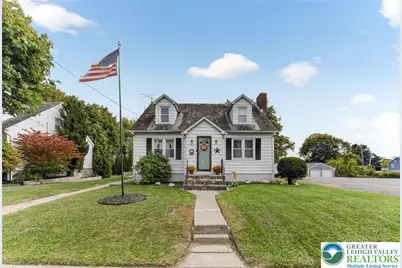 231 N Lehigh Avenue, Wind Gap Boro, PA 18091 - Photo 1