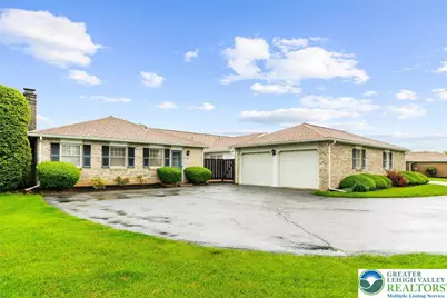 5706 Whitemarsh Drive, Lower Macungie Twp, PA 18062 - Photo 1