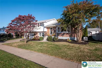 1428 Shelbourne Drive, Bethlehem City, PA 18018 - Photo 1