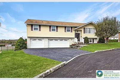 3339 Barklay Circle, Whitehall Twp, PA 18052 - Photo 1