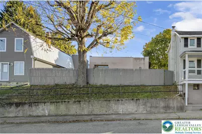 305 E Wilkes Barre Street, Easton, PA 18042 - Photo 1