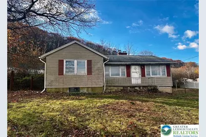 427 Walnut Drive, Lehigh Township, PA 18067 - Photo 1