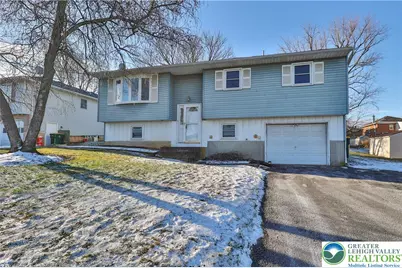 305 Carbon Street, Palmer Twp, PA 18045 - Photo 1