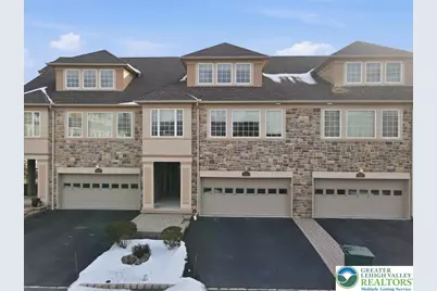 942 Greenhouse Drive #5B, Bethlehem City, PA 18017 - Photo 1