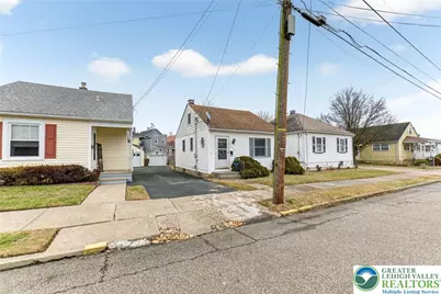 828 Miller Street, Wilson Boro, PA 18042 - Photo 1