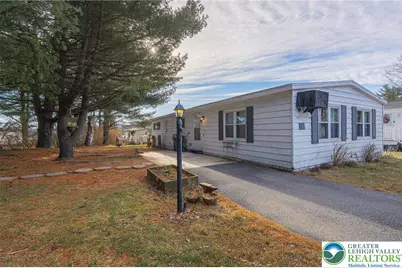 52 W Zimmer Drive, Lehigh Township, PA 18088 - Photo 1
