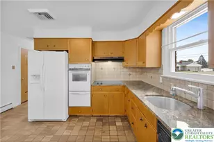 3922 Oakhurst Dr, Upper Saucon Township, PA 18034 - Photo 14