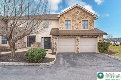 15 Holly Court, Easton, PA 18040 - Photo 1