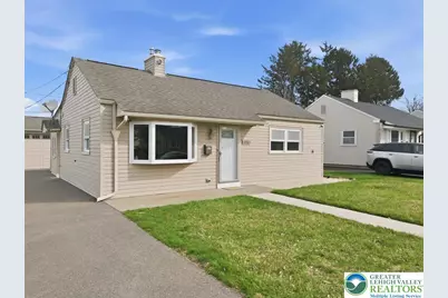 1715 Lansdale Avenue, Bethlehem City, PA 18017 - Photo 1