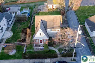 17 N 12th St, Catasauqua Boro, PA 18032 - Photo 2