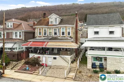 125 E Catawissa Street, Nesquehoning Boro, PA 18240 - Photo 1