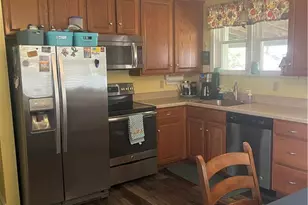 303 W Plainfield Ave, Pen Argyl Boro, PA 18072 - Photo 8