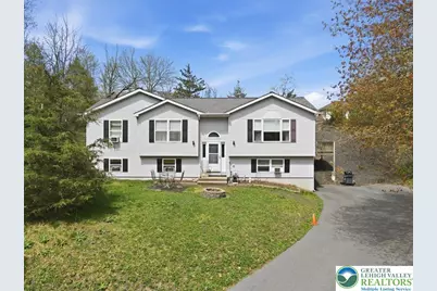 704 Avenue, Stroudsburg, PA 18360 - Photo 1