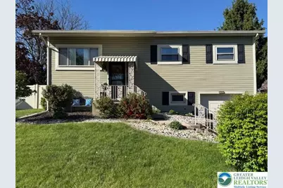 812 Faith Drive, Catasauqua Boro, PA 18032 - Photo 1