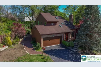 4004 Westview Drive, South Whitehall Township, PA 18104 - Photo 1