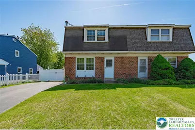 130 Ellen Way, Lower Salford Twp, PA 19438 - Photo 1