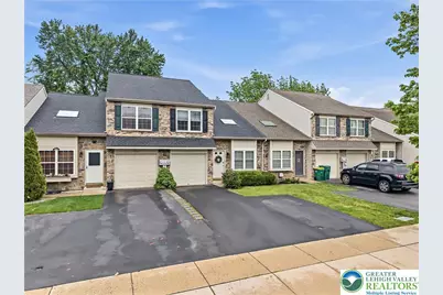 5543 Stonecroft Lane, Allentown City, PA 18106 - Photo 1
